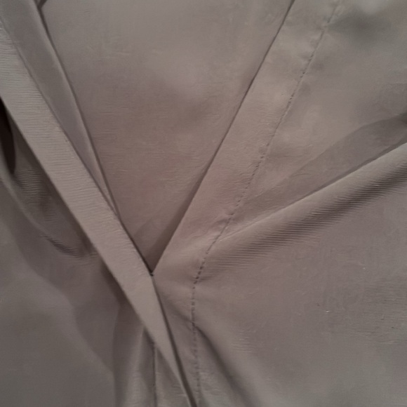 Women’s Calvin Klein Royal Blue silky blouse cap flutter sleeve with V neck - Picture 4 of 5